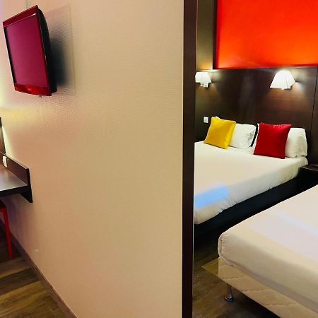 Hotel Restaurant Kyriad Direct Dijon Nord - Zenith - Toison D'Or ภายนอก รูปภาพ