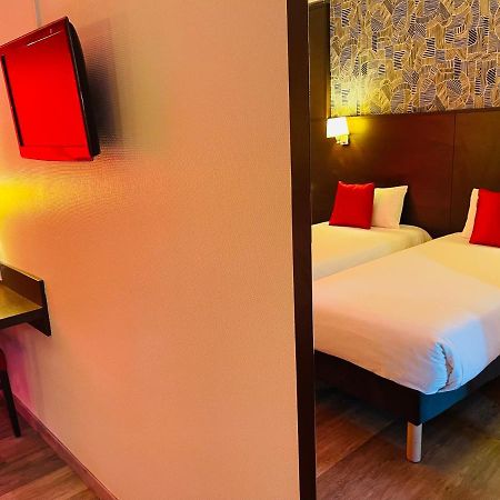 Hotel Restaurant Kyriad Direct Dijon Nord - Zenith - Toison D'Or ภายนอก รูปภาพ