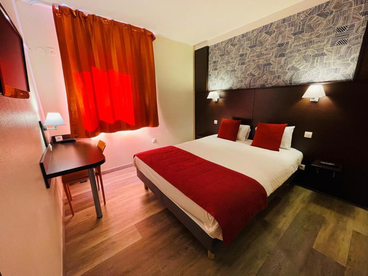 Hotel Restaurant Kyriad Direct Dijon Nord - Zenith - Toison D'Or ภายนอก รูปภาพ