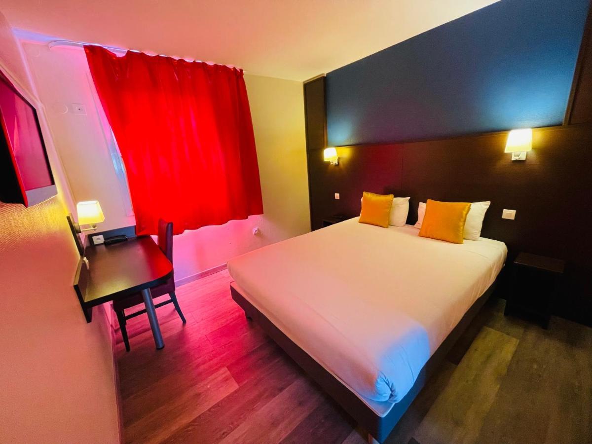Hotel Restaurant Kyriad Direct Dijon Nord - Zenith - Toison D'Or ภายนอก รูปภาพ